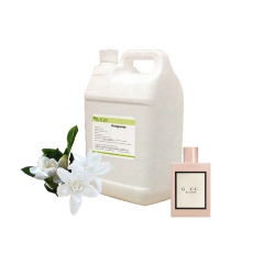 زيت عطر ورائحة عطرية